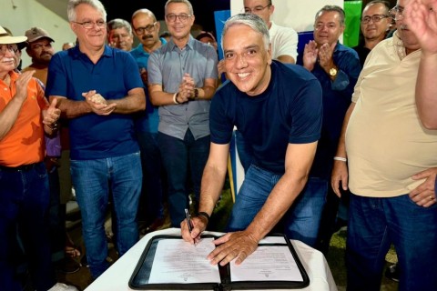 Deputado Fábio Reis cumpre agenda em Carira, participa de cavalgada e anuncia investimento para infraestrutura